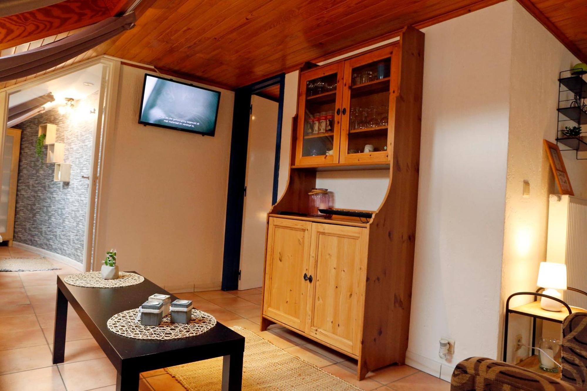 Au Coq En Pate Bed & Breakfast Jalhay