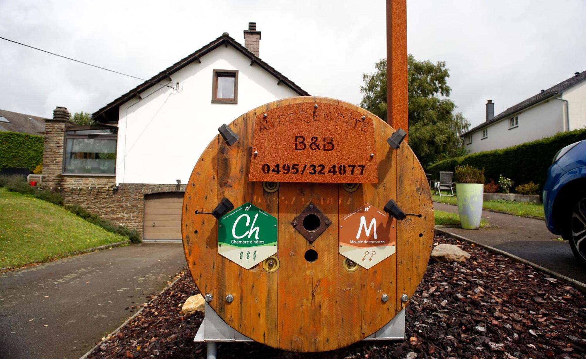 Au Coq En Pate Bed & Breakfast