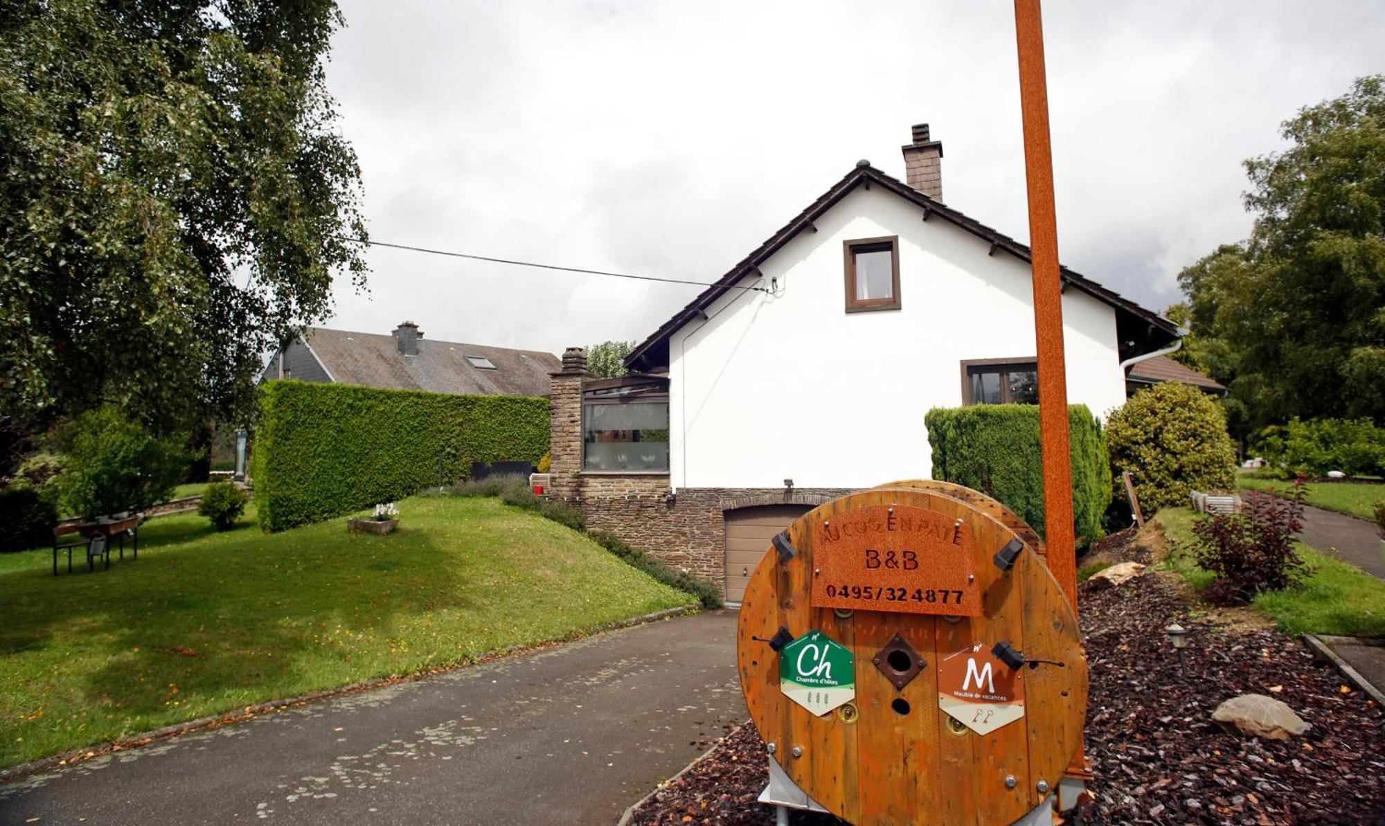 Au Coq En Pate Bed & Breakfast 3*